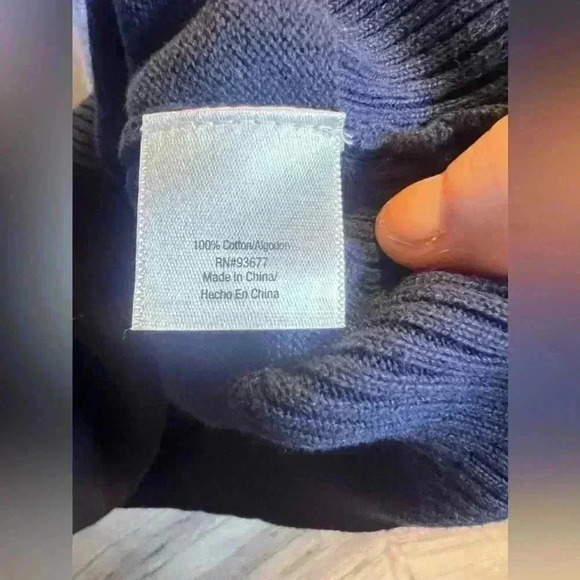 St. John’s bay checkered long sleeve sweater - Picture 5 of 6